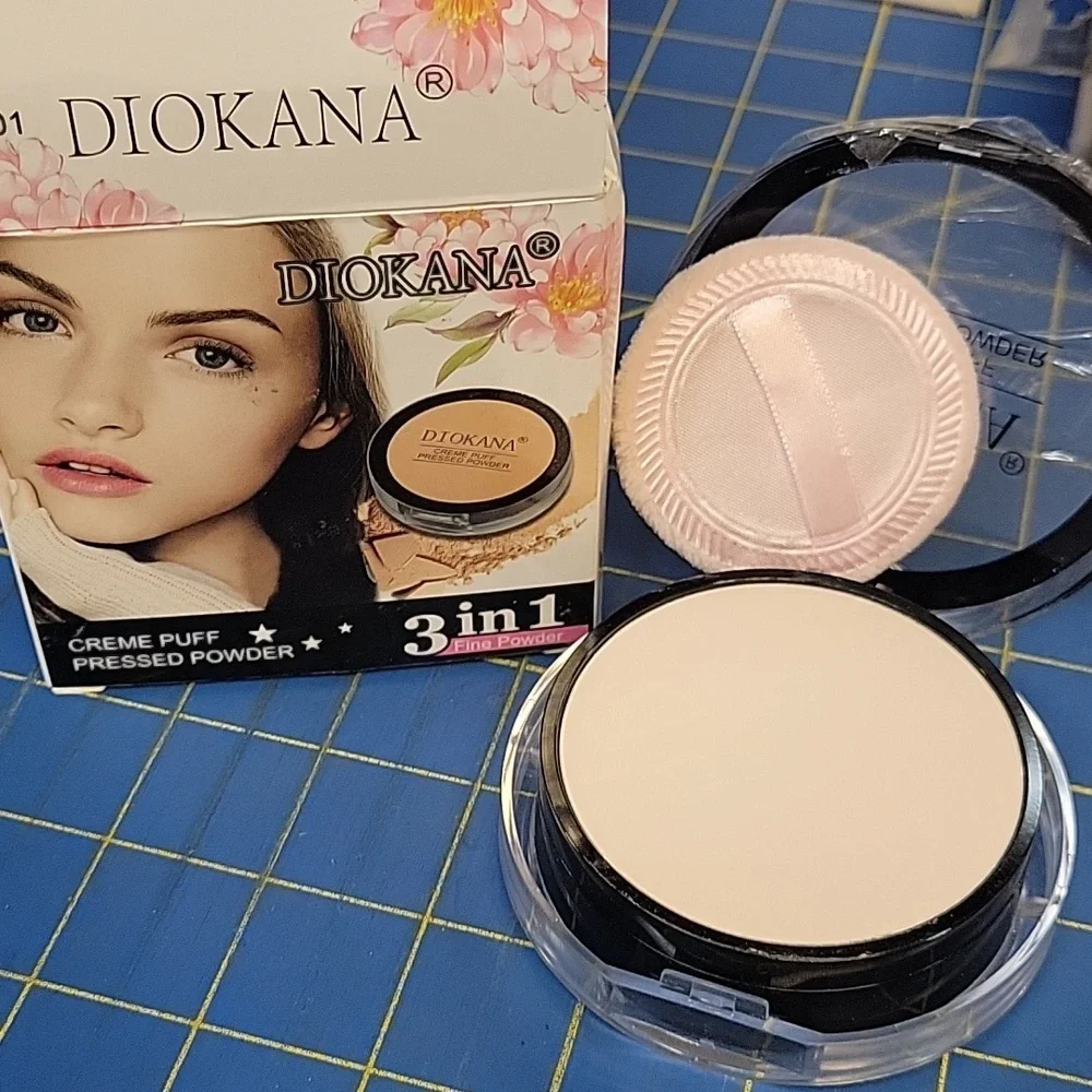Diokana 3 in 1 Fine Powder Creme Puff Pressed Powder New in Box